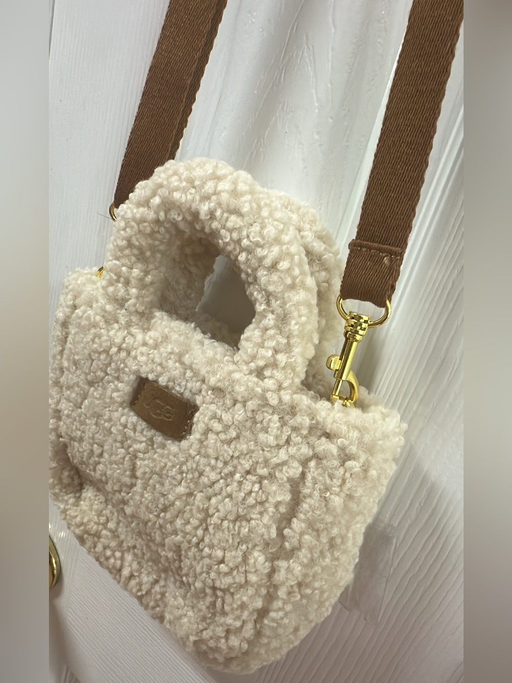UGG Sherpa Mini Crossbody Tote Bag (bag17)